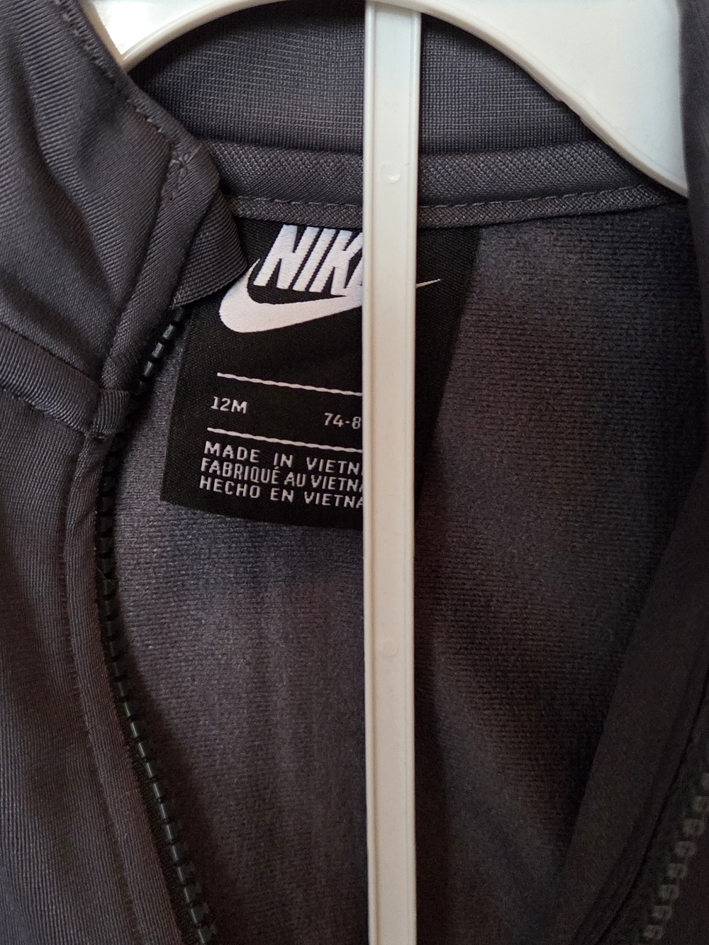 Nike 2Pc Tracksuit with Zip Up Jacket NWT - Picture 5 of 12